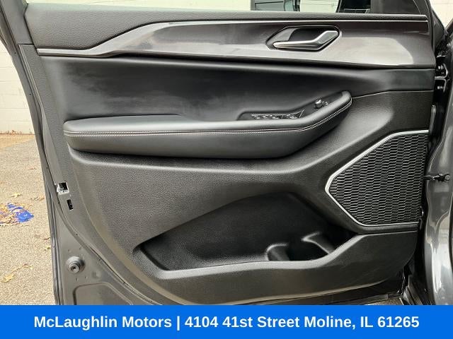 2022 Jeep Grand Cherokee L Altitude