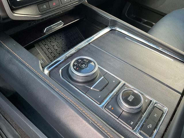 2022 Ford Expedition Max Platinum