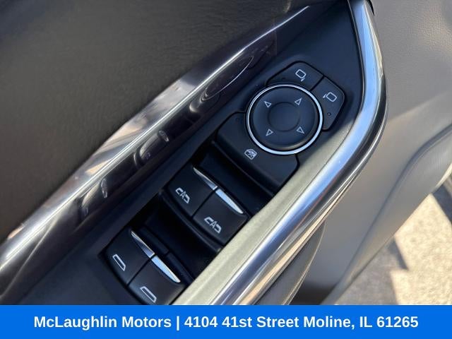 2021 Cadillac XT4 AWD Luxury