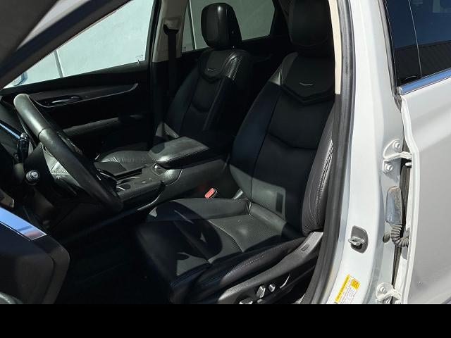2017 Cadillac XT5 Luxury FWD