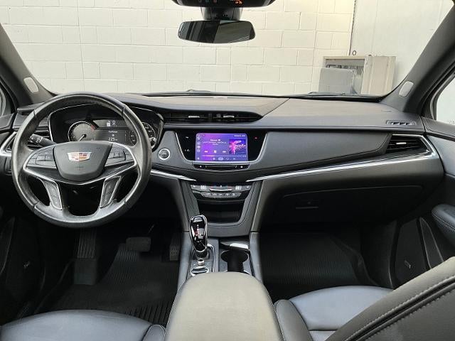 2022 Cadillac XT5 Premium Luxury