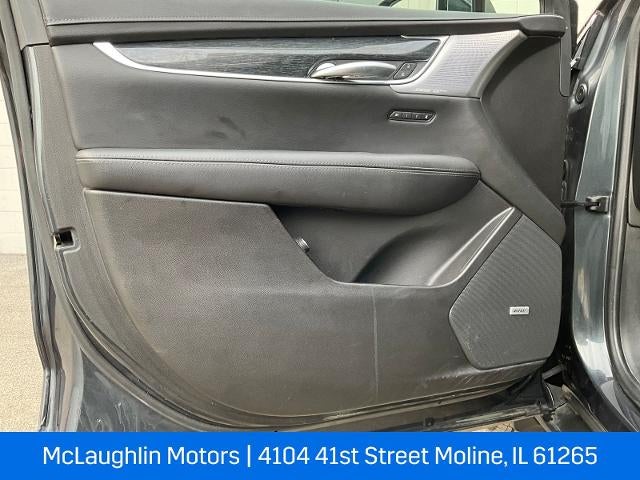 2022 Cadillac XT5 Premium Luxury