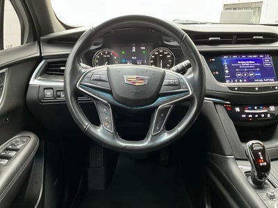 2020 Cadillac XT5 Premium Luxury