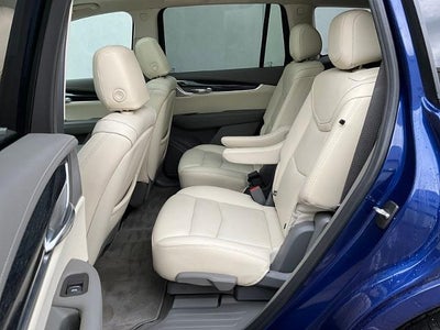 2023 Cadillac XT6 Premium Luxury