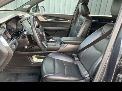 2022 Cadillac XT6 Premium Luxury