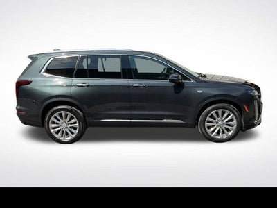 2022 Cadillac XT6 Premium Luxury