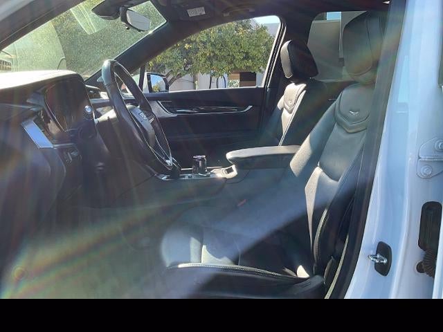 2023 Cadillac XT6 AWD Premium Luxury