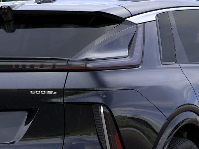 2025 Cadillac LYRIQ Luxury 2