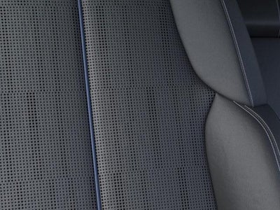 2025 Cadillac LYRIQ Luxury 2