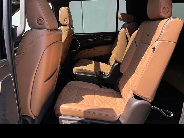 2022 Cadillac Escalade ESV Premium Luxury