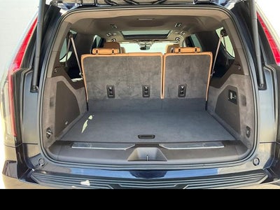 2022 Cadillac Escalade ESV Premium Luxury