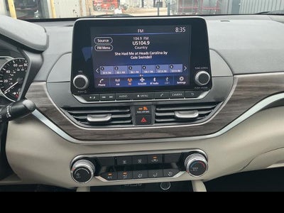 2025 Nissan Altima SV