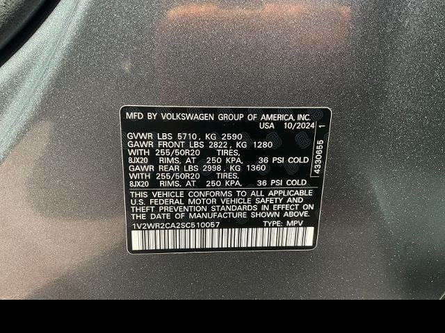 2025 Volkswagen Atlas 2.0T SE w/Technology