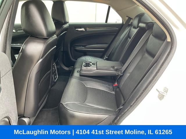 2021 Chrysler 300 Touring L