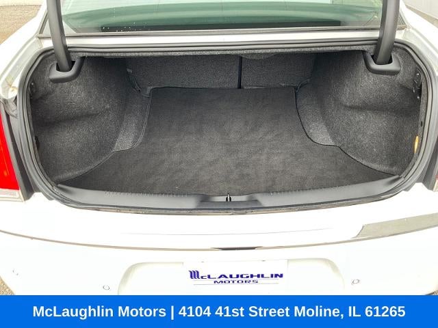 2021 Chrysler 300 Touring L