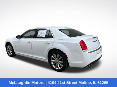 2021 Chrysler 300 Touring L