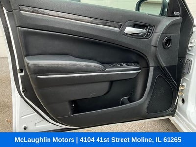 2021 Chrysler 300 Touring L