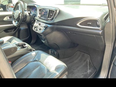 2020 Chrysler Pacifica Touring L Plus