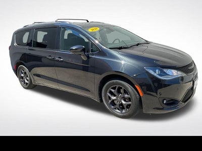2020 Chrysler Pacifica Touring L Plus