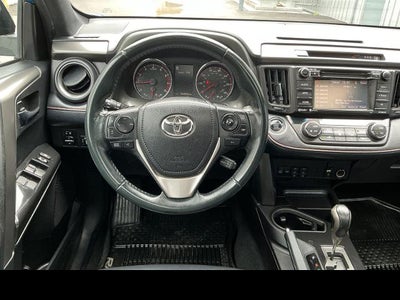 2018 Toyota RAV4 SE