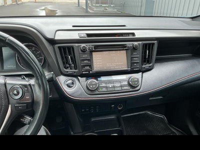 2018 Toyota RAV4 SE