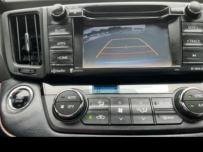 2018 Toyota RAV4 SE