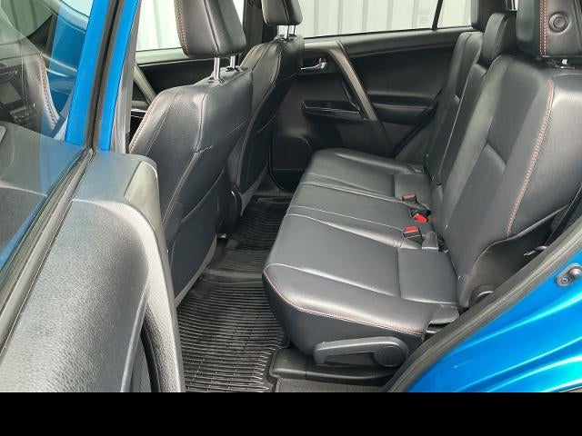 2018 Toyota RAV4 SE