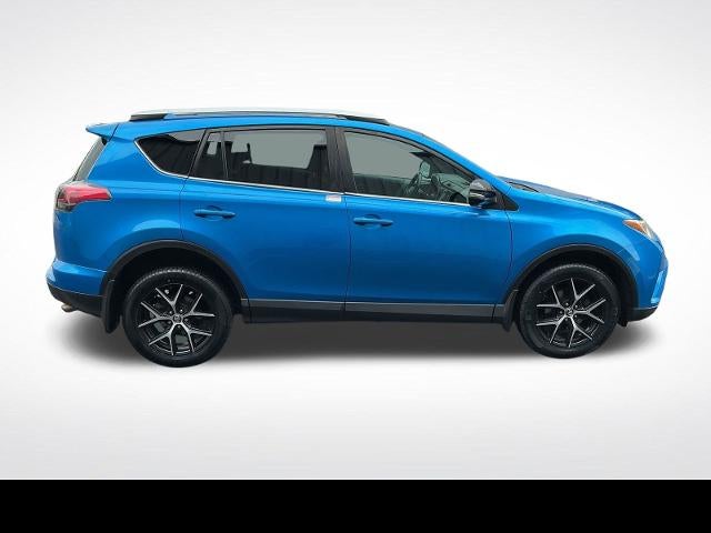 2018 Toyota RAV4 SE