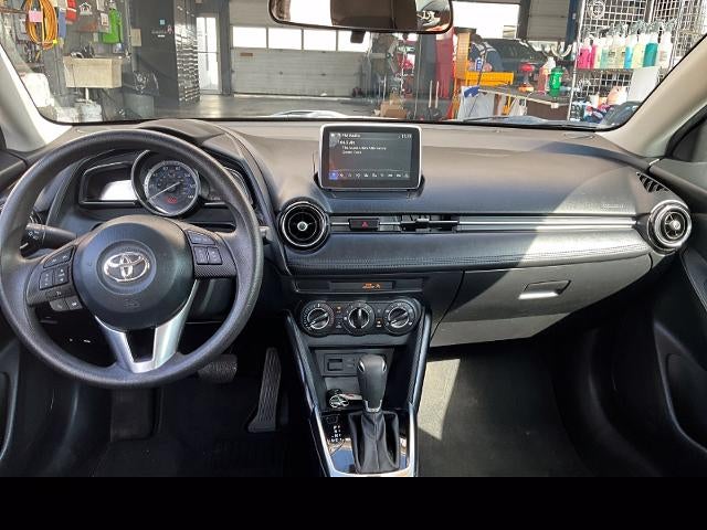 2017 Toyota Yaris iA Base