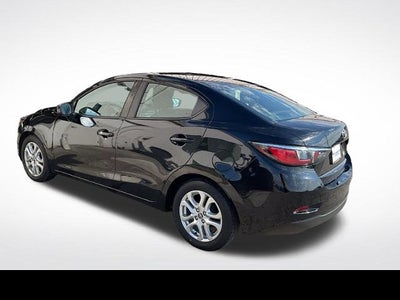 2017 Toyota Yaris iA Base