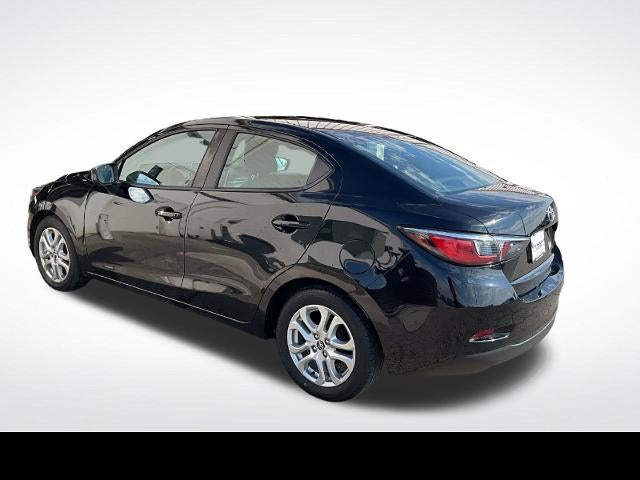 2017 Toyota Yaris iA Base