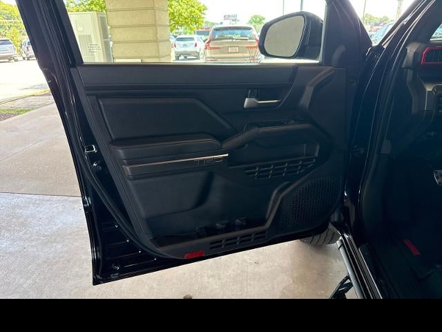 2025 Toyota Tacoma 4WD SR