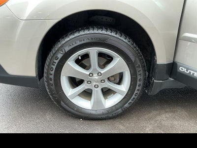 2014 Subaru Outback 2.5i Limited