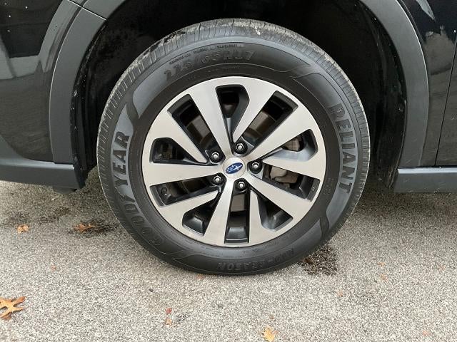 2021 Subaru Outback Base