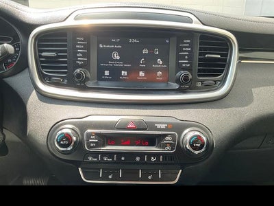 2020 Kia Sorento LX