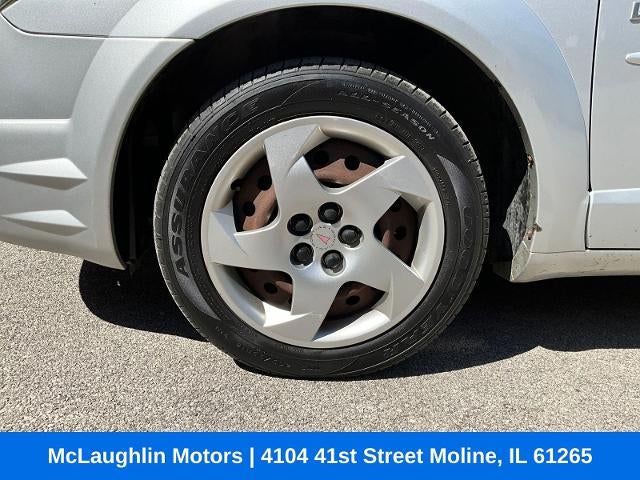 2005 Pontiac Vibe Base