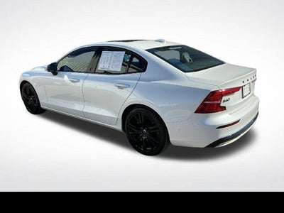 2024 Volvo S60 Plus Black Edition