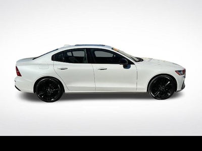 2024 Volvo S60 Plus Black Edition