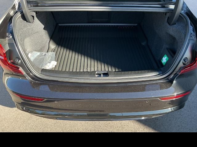2024 Volvo S60 Core Dark Theme
