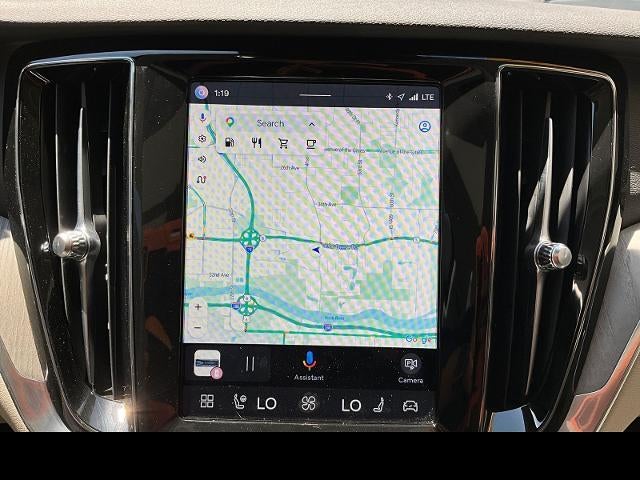 2024 Volvo S60 Plus Dark Theme