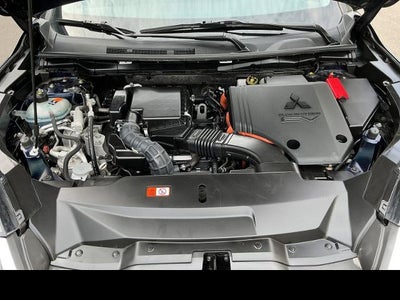 2024 Mitsubishi Outlander Plug-In Hybrid SE