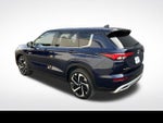 2024 Mitsubishi Outlander Plug-In Hybrid SE