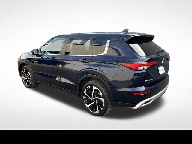 2024 Mitsubishi Outlander Plug-In Hybrid SE