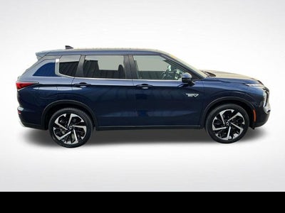2024 Mitsubishi Outlander Plug-In Hybrid SE