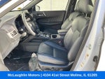 2025 Mitsubishi Outlander Plug-In Hybrid SEL