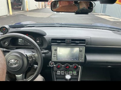 2025 Toyota GR86 Premium