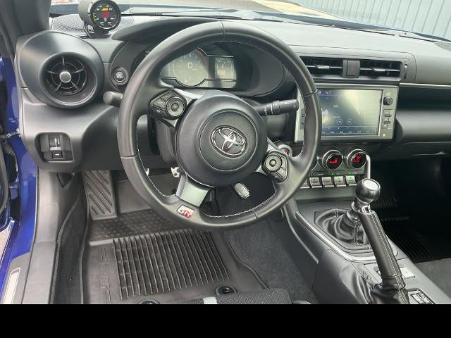 2025 Toyota GR86 Premium