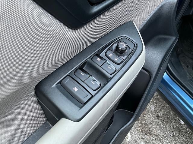 2025 Subaru Forester Base