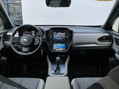 2025 Subaru Forester Base