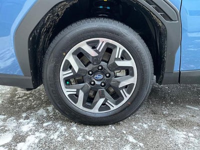 2025 Subaru Forester Base